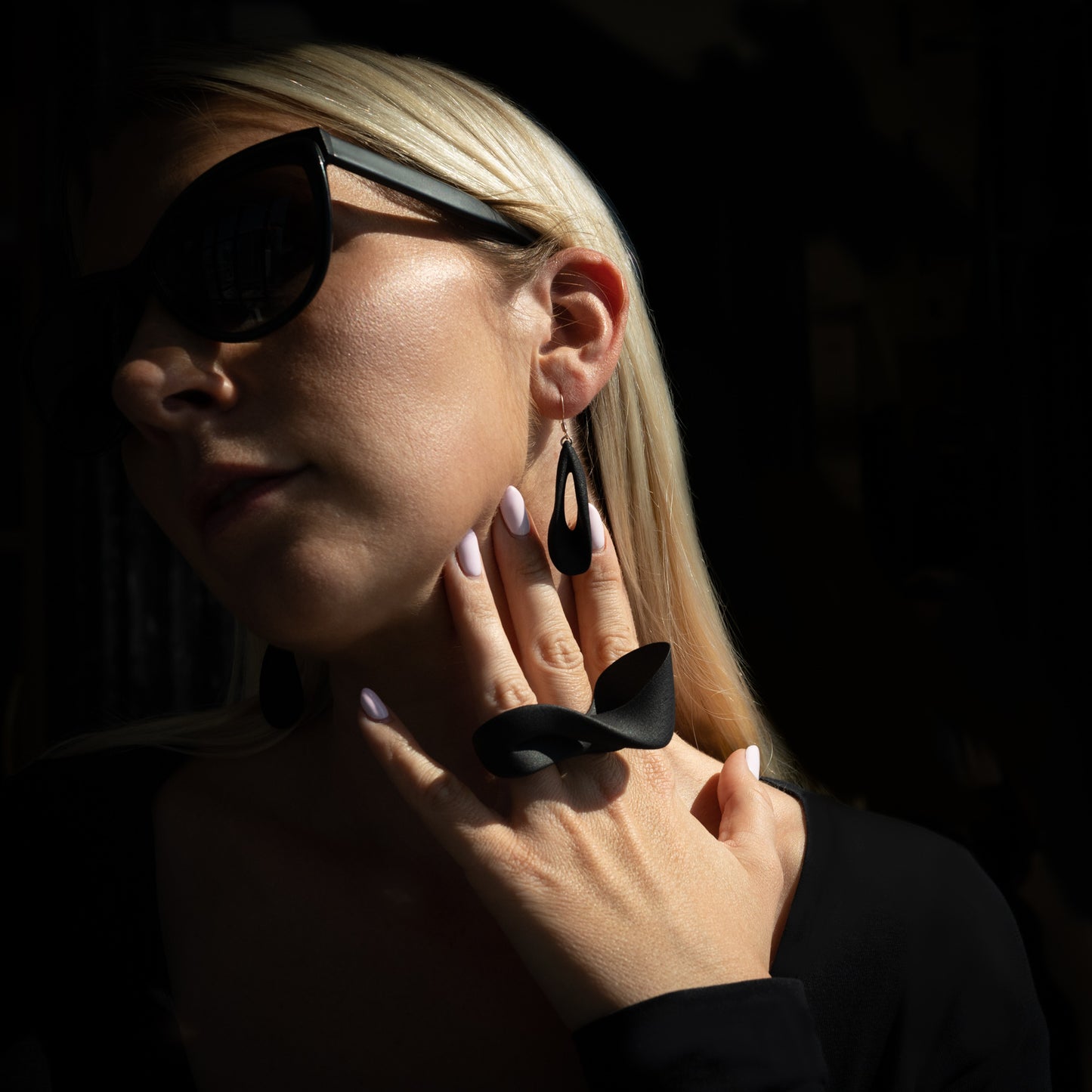 Seroa Earrings