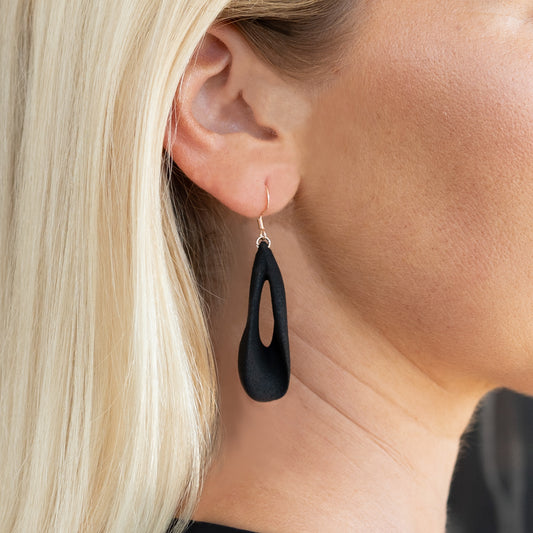Seroa Earrings