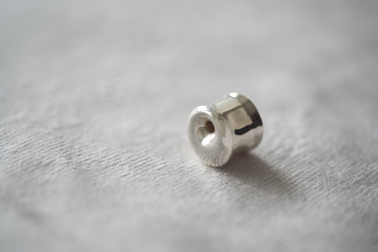 Sinuous Metals 7/16" Plug