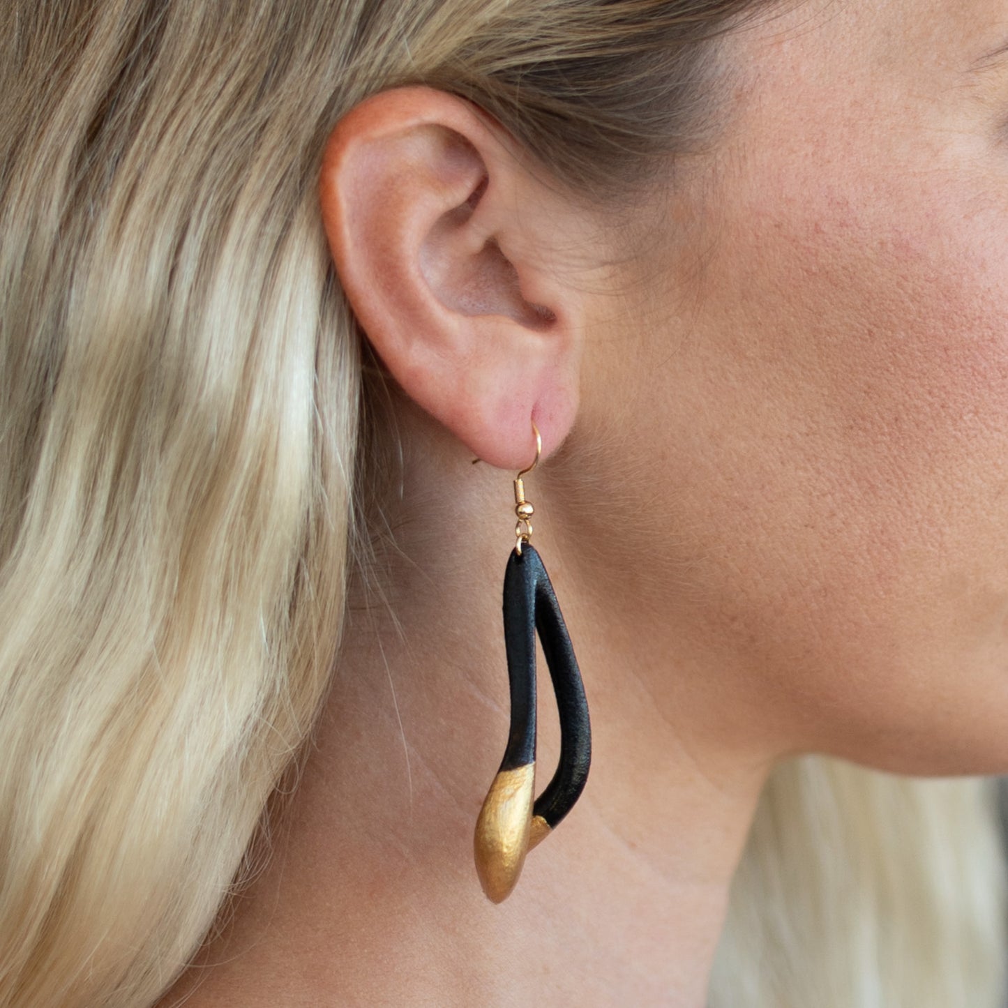 Eloura Earrings Painted (Black & Gold)