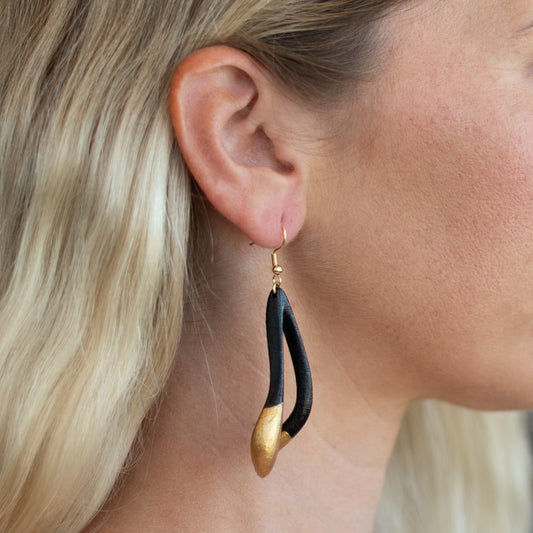 Eloura Earrings Painted (Black & Gold)