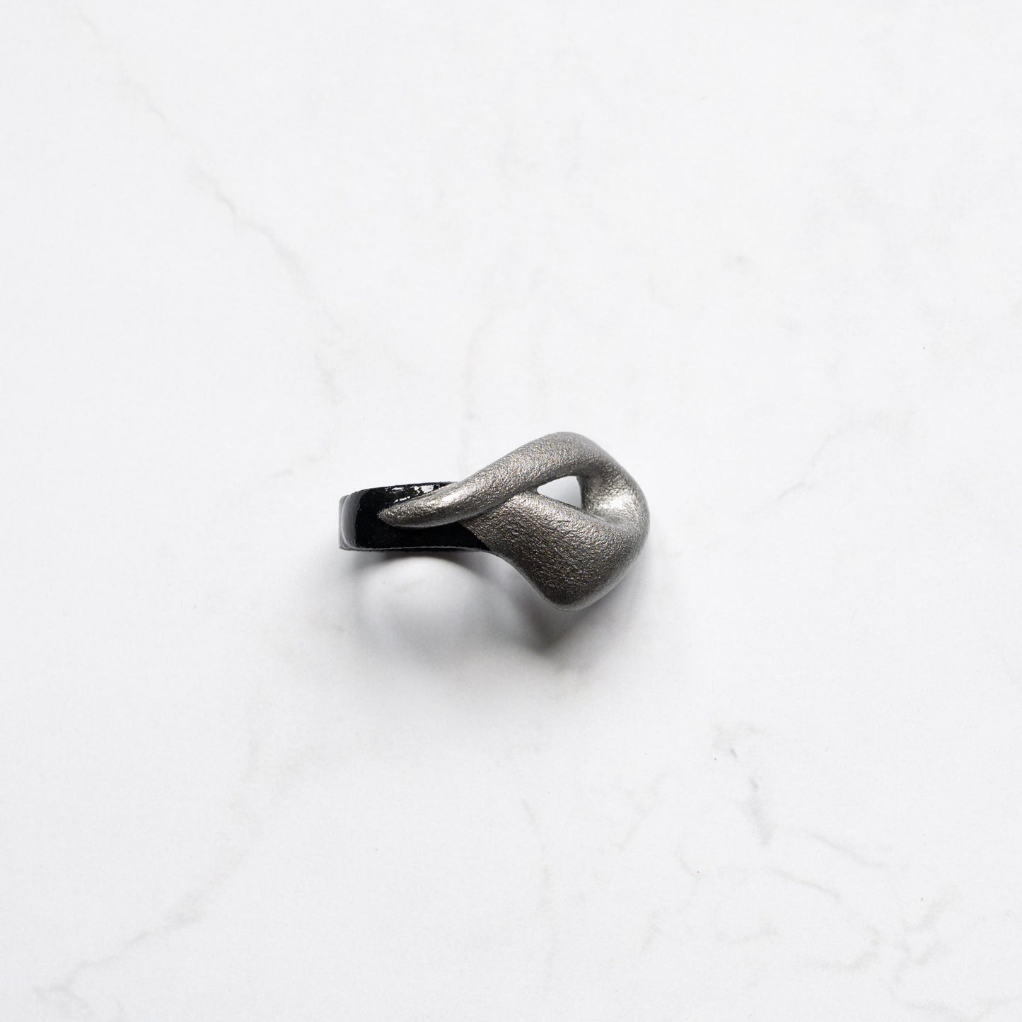 Nava Ring Painted (S&B)