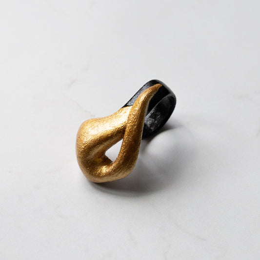 Nava Ring Painted (G&B)