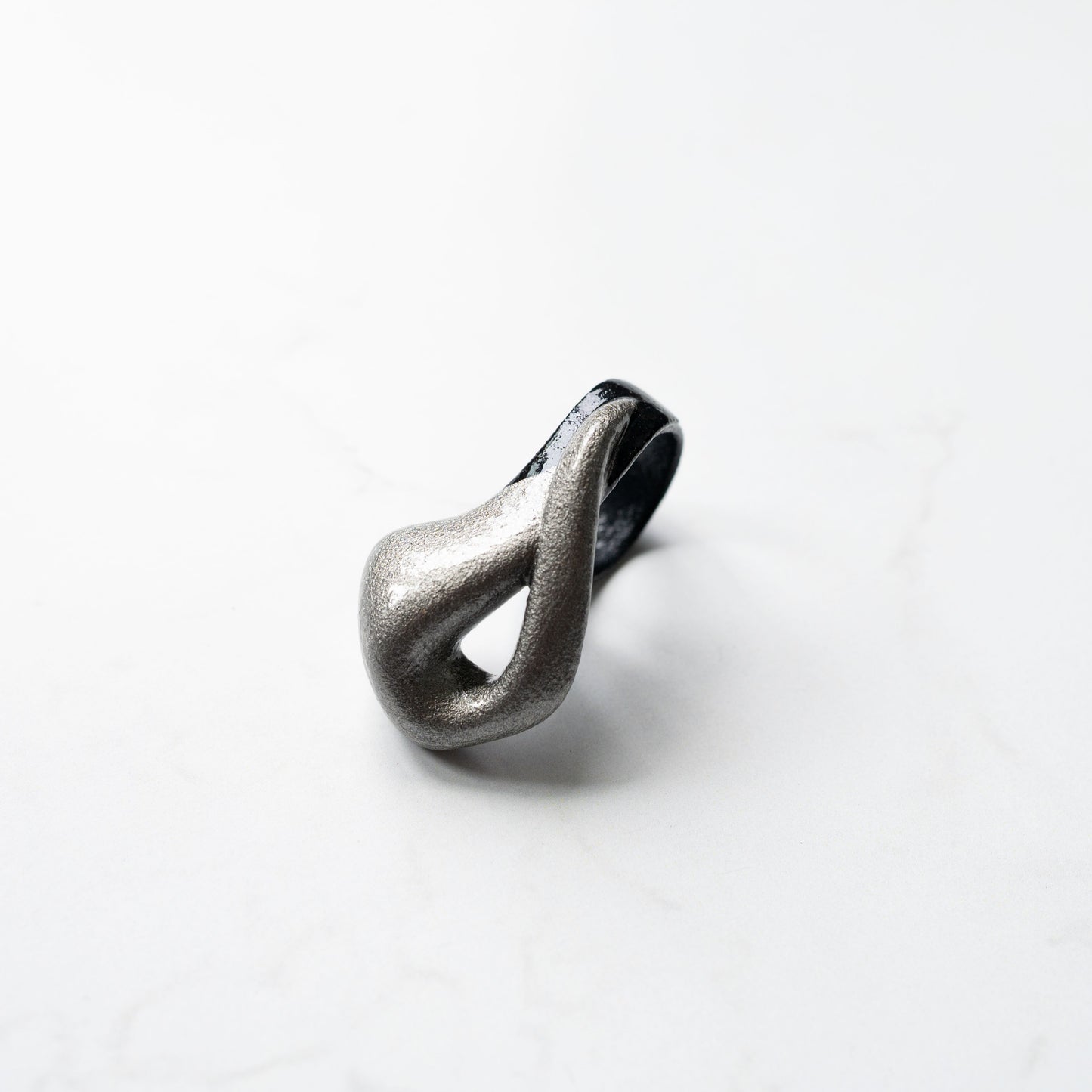 Nava Ring Painted (S&B)