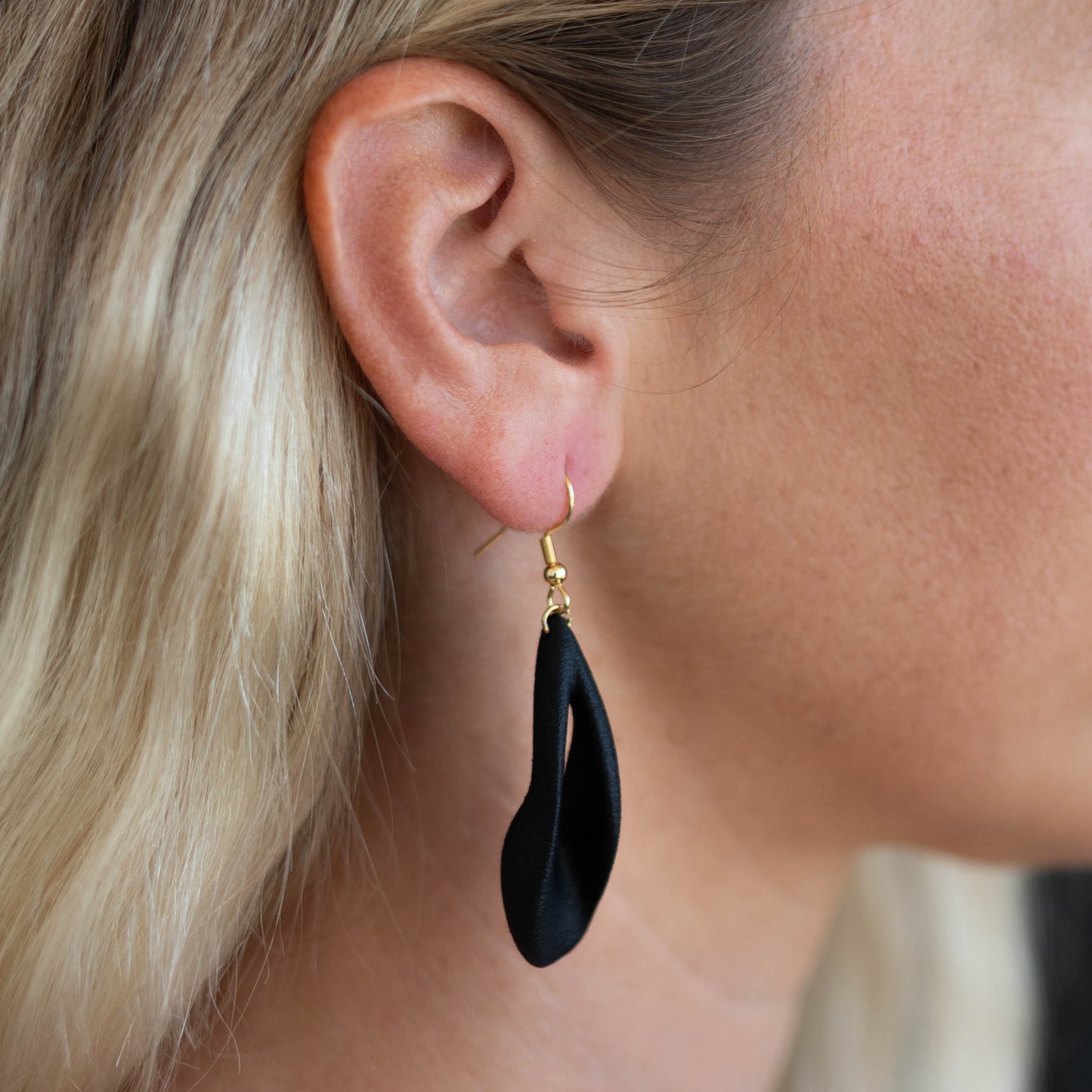 Seroa Earrings