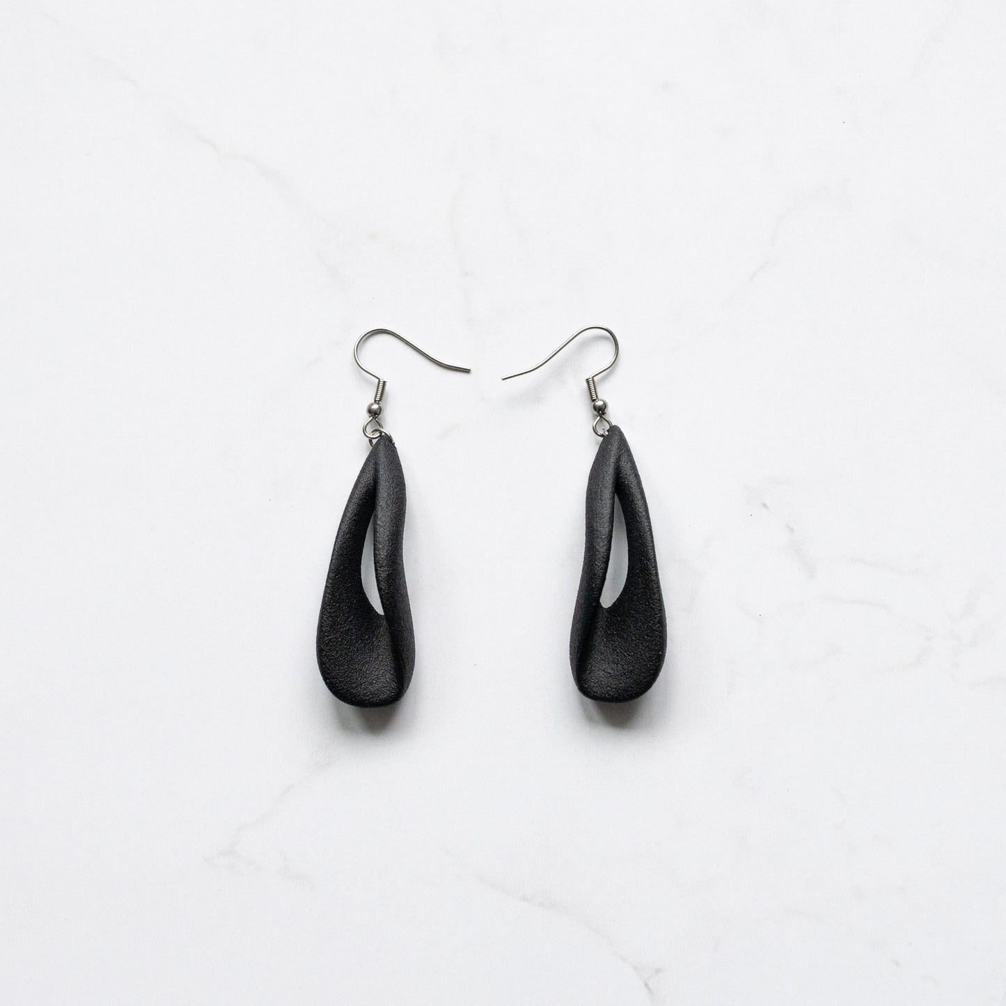 Seroa Earrings