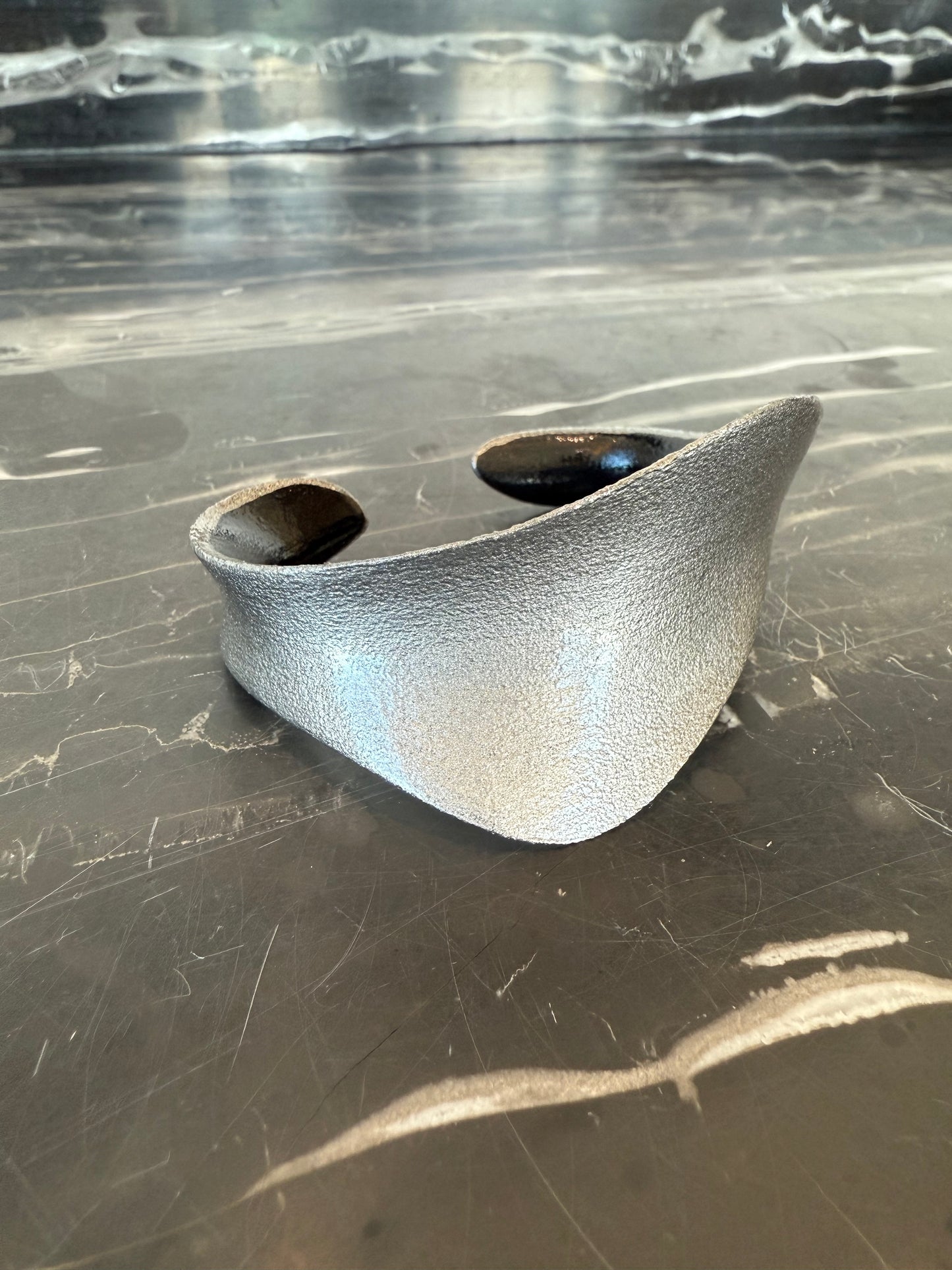 Velan Bracelet Painted (S&B)